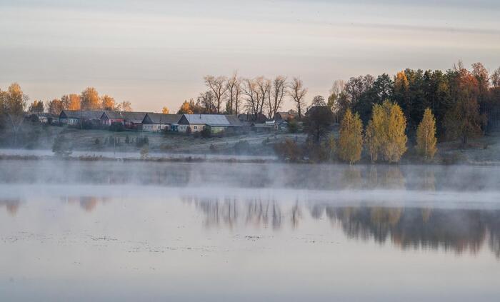Холодное сельское утро