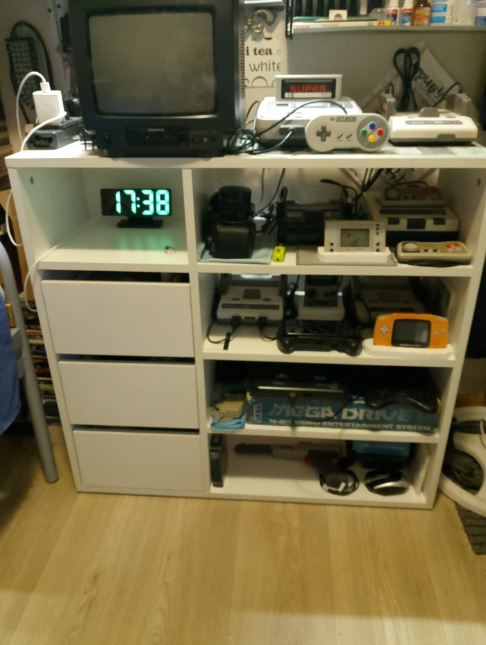 стеллаж игровой