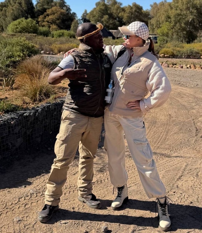 Новости элитарной жизни: она сказала ему, что он...