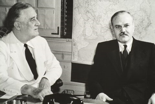 <a href="https://pikabu.ru/story/soyuzniki_na_voyne_9_13360992?u=https%3A%2F%2Fwww.whitehousehistory.org%2Fphotos%2Fthe-working-white-house-president-roosevelt-and-vyacheslav-m-molotov&t=%D0%9C%D0%BE%D0%BB%D0%BE%D1%82%D0%BE%D0%B2%20%D1%83%20%D0%A0%D1%83%D0%B7%D0%B2%D0%B5%D0%BB%D1%8C%D1%82%D0%B0%20%D0%B2%20%D0%B8%D1%8E%D0%BD%D0%B5%201942%20%D0%B3%D0%BE%D0%B4%D0%B0&h=57c0dcdbded4146a11ffc6c3f2b3f56c2c1d21c6" title="https://www.whitehousehistory.org/photos/the-working-white-house-president-roosevelt-and-vyacheslav-..." target="_blank" rel="nofollow noopener">     1942 </a>