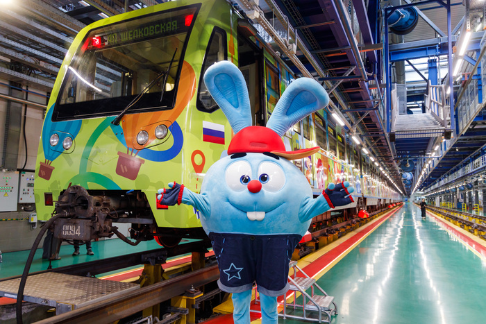 Смешарики, Фиксики и домовой Финник. В московском метро запустили новый тематический поезд