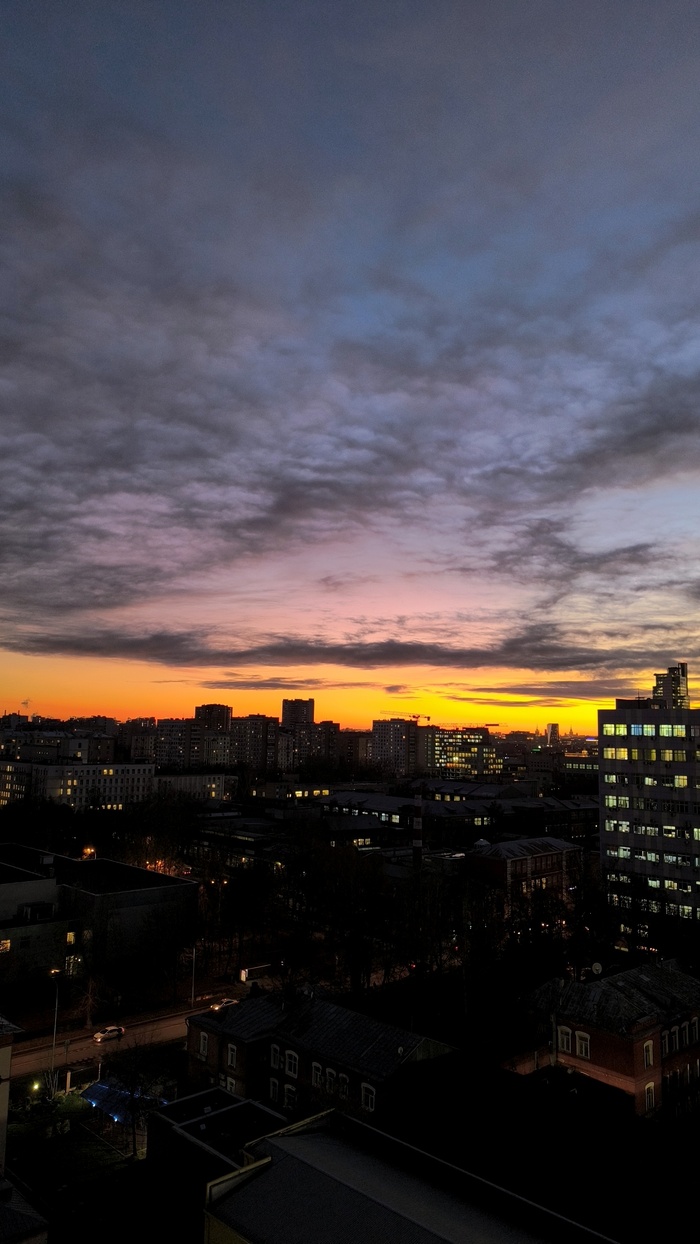 Сегодняшний закат из окна офиса