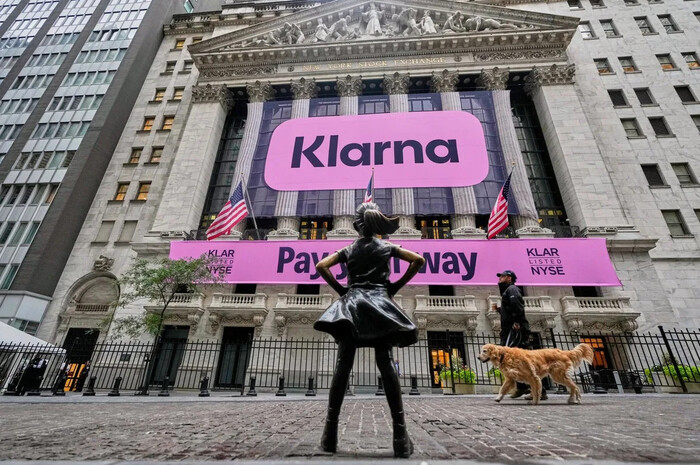  , Klarna     - (  ).   2025 .     -     $15 