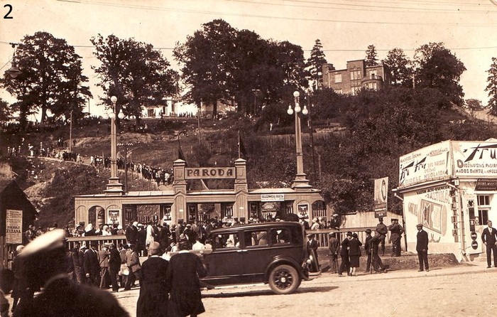    .-.  -   ,     Parodos g.