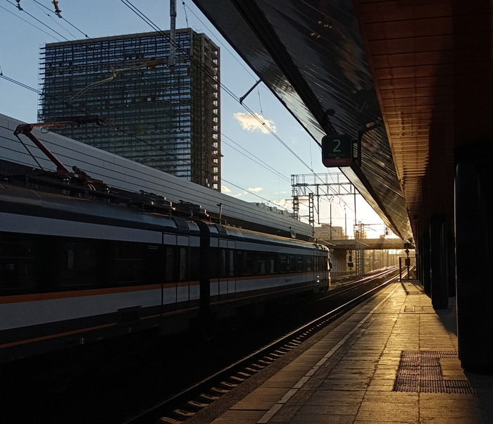 На станции. Домой