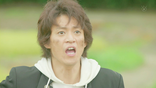 Первая реакция Сабуро на эпоху Сэнгоку. Кадр из дорамы «Спектакль Нобунаги»/ Япония, 2014 год