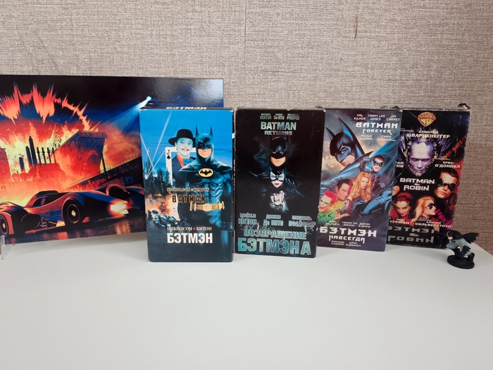 Коллекция видеокассет Бэтмен (Batman)