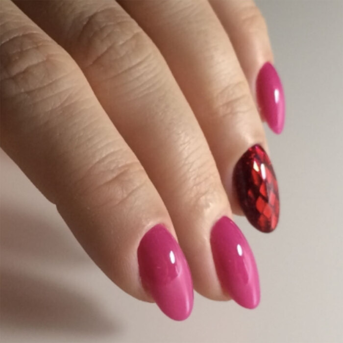 Толстые ногти