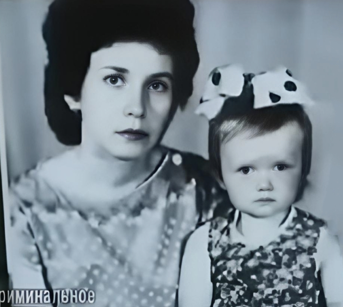 Елена Телищева