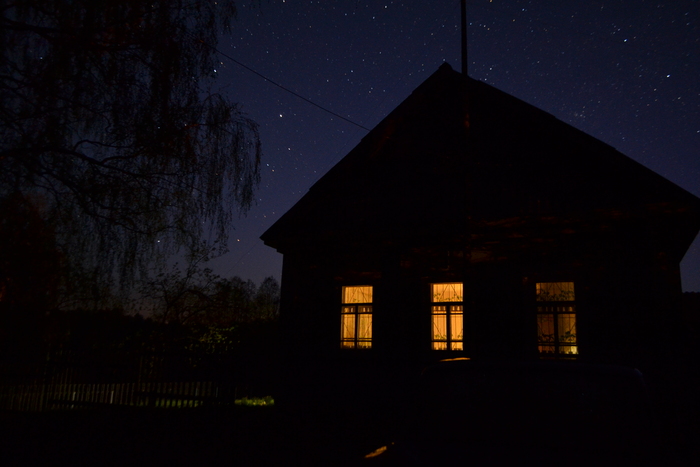 Смоленская область. Смоленское Поозерье. Глухие леса простираются на десятки километров. Дикий зверь встречается под окнами.