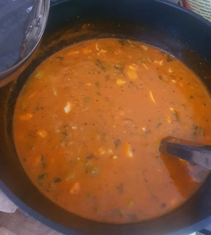 Топовое блюдо из булгура и томатного сока (похлебка и гарнир 2в1)