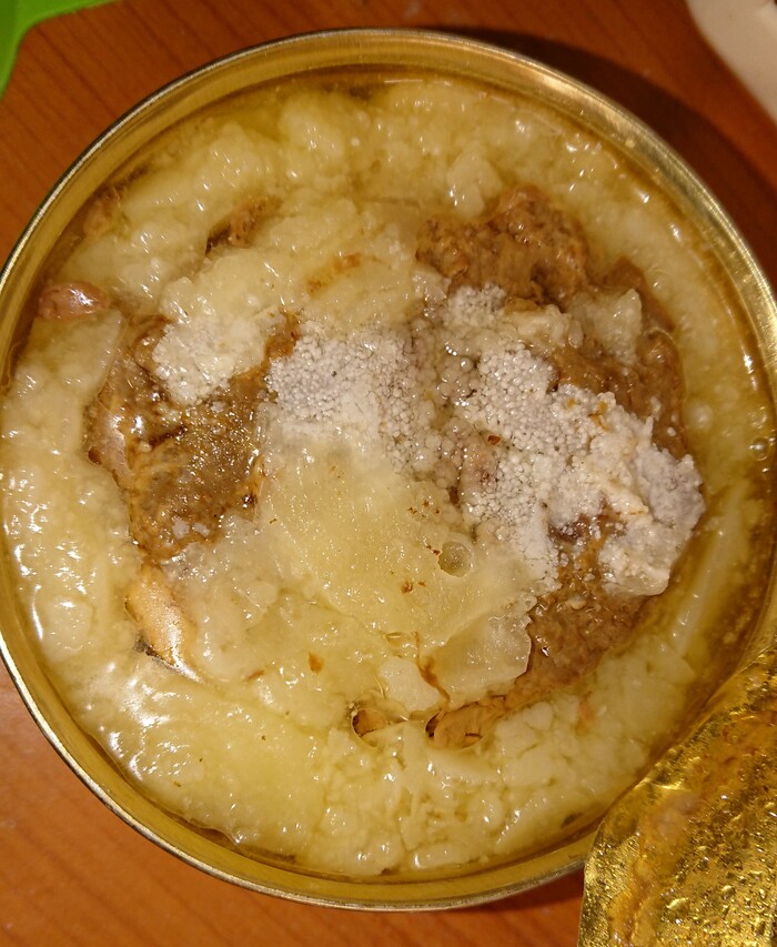 Что с тушенкой?