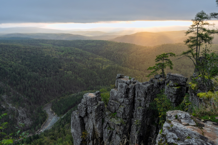 Рассвет на горе «Зубы Шурале» — как ночь в палатке подарила золотое утро