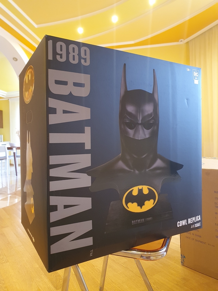 McFarlane Toys "DC Direct Batman (1989) Cowl Replica 1:1 Scale"