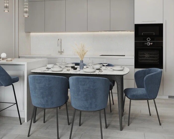 Дизайн интерьера квартиры в ЖК «Модум», кухня-гостиная с синими акцентами — проект студии Artum.