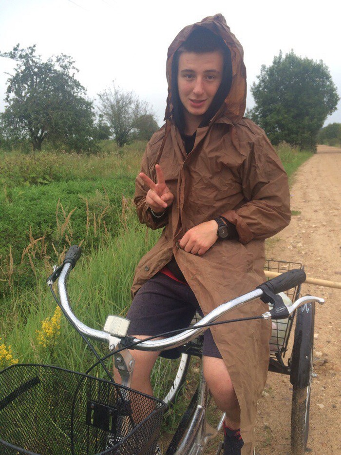 Сельский парниша 😄