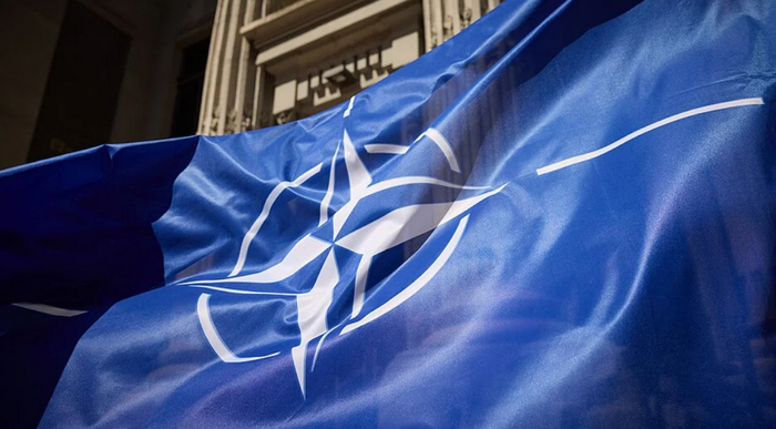 Эндшпиль: Эскалация и переговоры