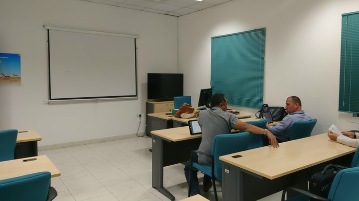 Перед началом очередного занятия