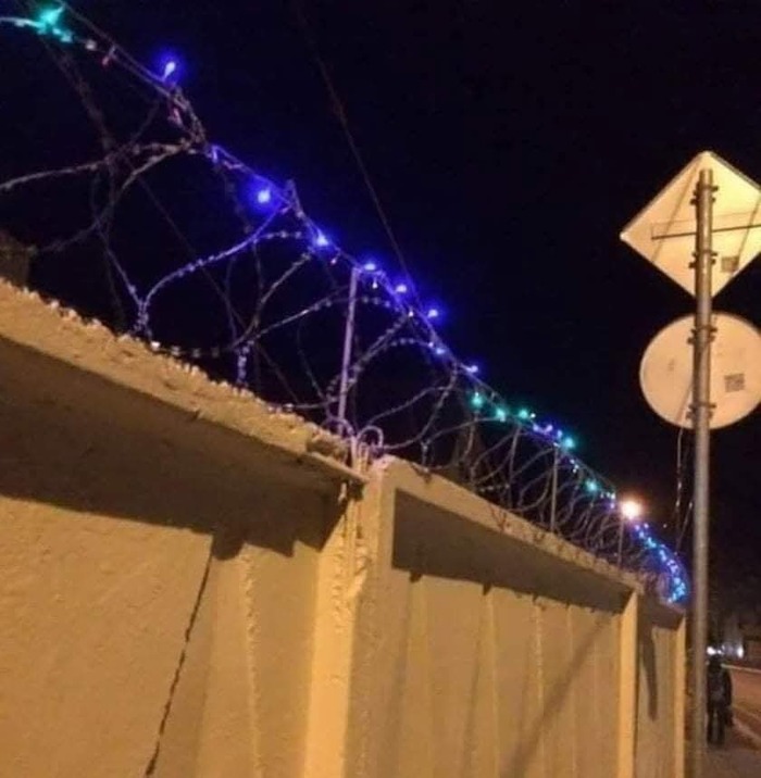 С наступающим