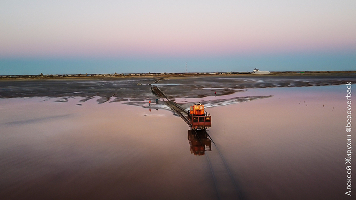 Почему же здесь до сих пор нет нормальной инфраструктуры?