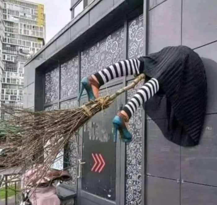 Припарковалась