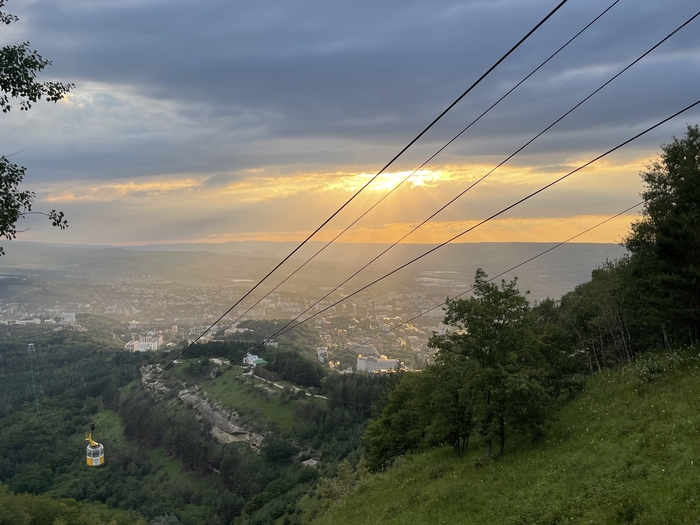 Ответ на пост «Лучший кадр 2025 года»