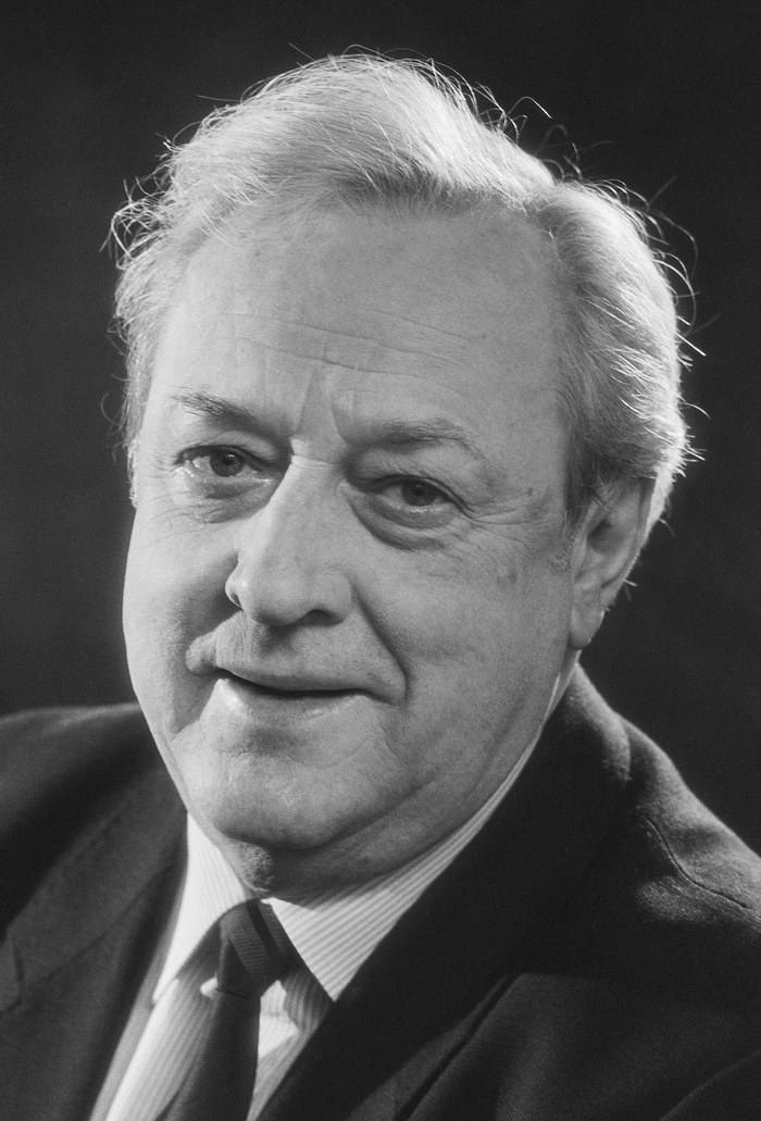 Замечательный и прекрасный Владислав Игнатьевич Стржельчик