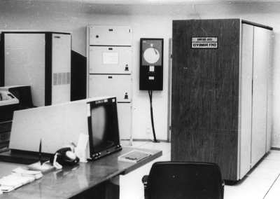 CDC Cyber 170 в Вычислительном центре Академии Наук на Менделеевской линии в Ленинграде