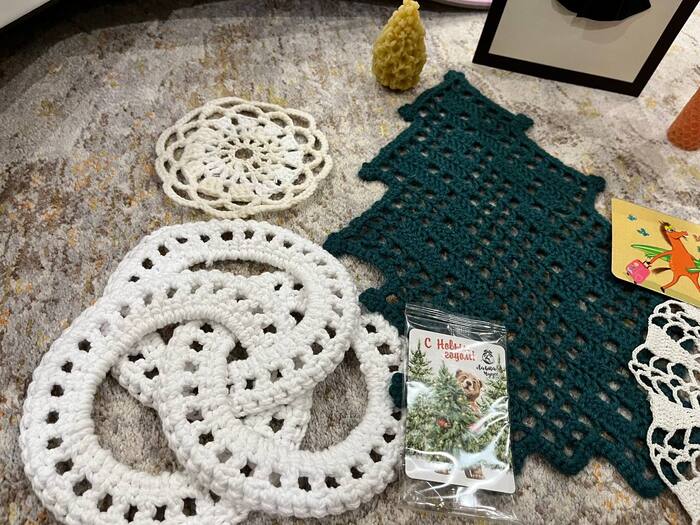 Я просто не представляю, сколько сил, труда, времени и креативности было вложено сюда. Я буду это очень беречь, спасибо большое еще раз!!!