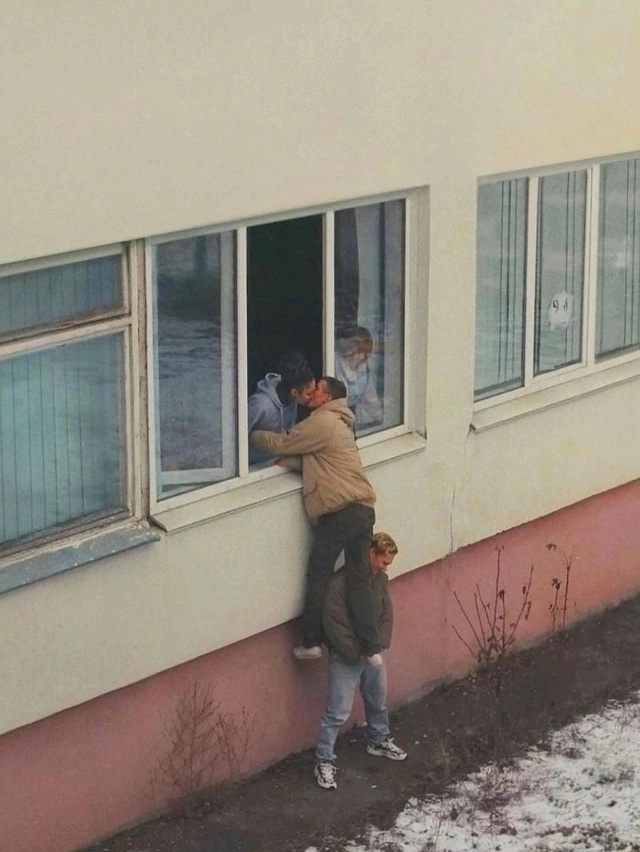 ��� � �� �������