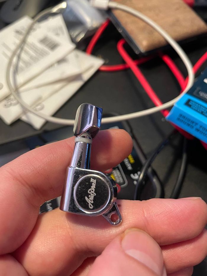 (�������� ������������ ��� ��������� ��������� �������� ����� ��� Bass IV. ����� ����������� � ����� ����� �� ������� 6-�� ������, �� ��������)