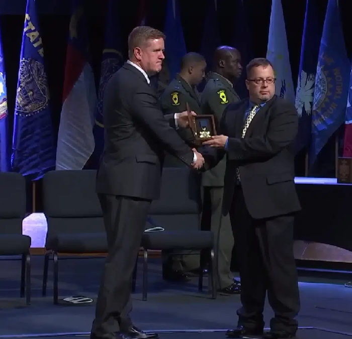 ����� ��� ������. ����� �������� �� ������, �� ��� �� �������.