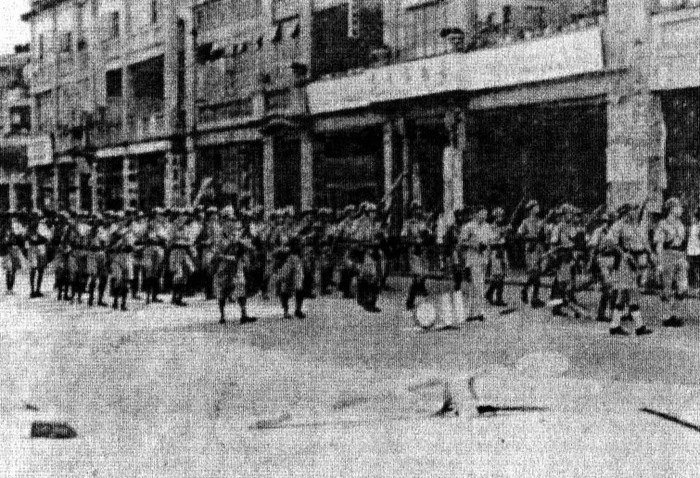 1956 ��. �������. ���������� ������, ��������� �������� ������������������� �������� ������������ ��� ���������� ���������.