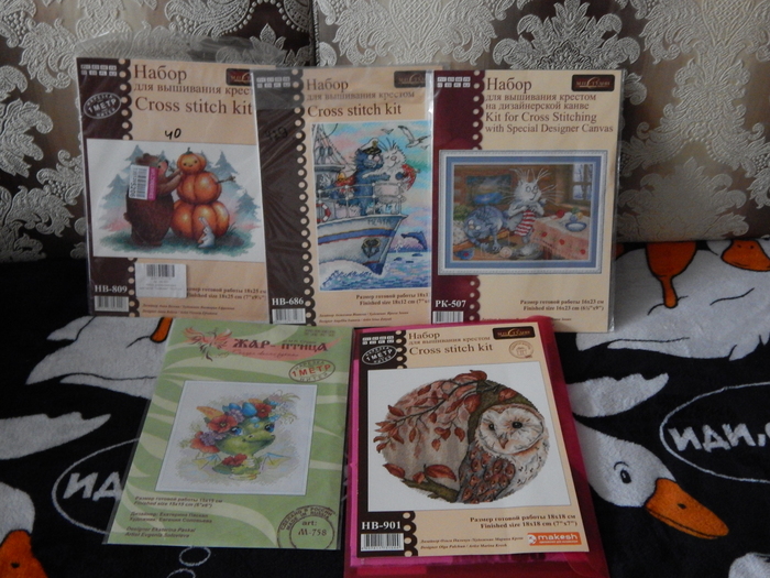 МП Студия и Жар птица. Сову тоже вскрыла, очень хотела начать, но отложила из-за их приложения. Жду когда появится перенабор, т.к. их программа меня бесит.