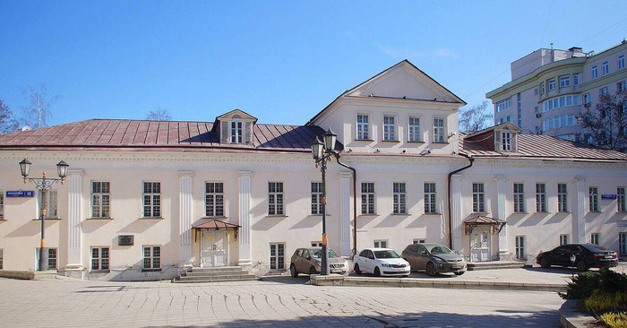 ������� - ��. ���������, 13