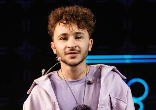 �. �. �������� ������