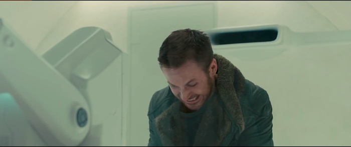 Репликант Кей эмоционирует