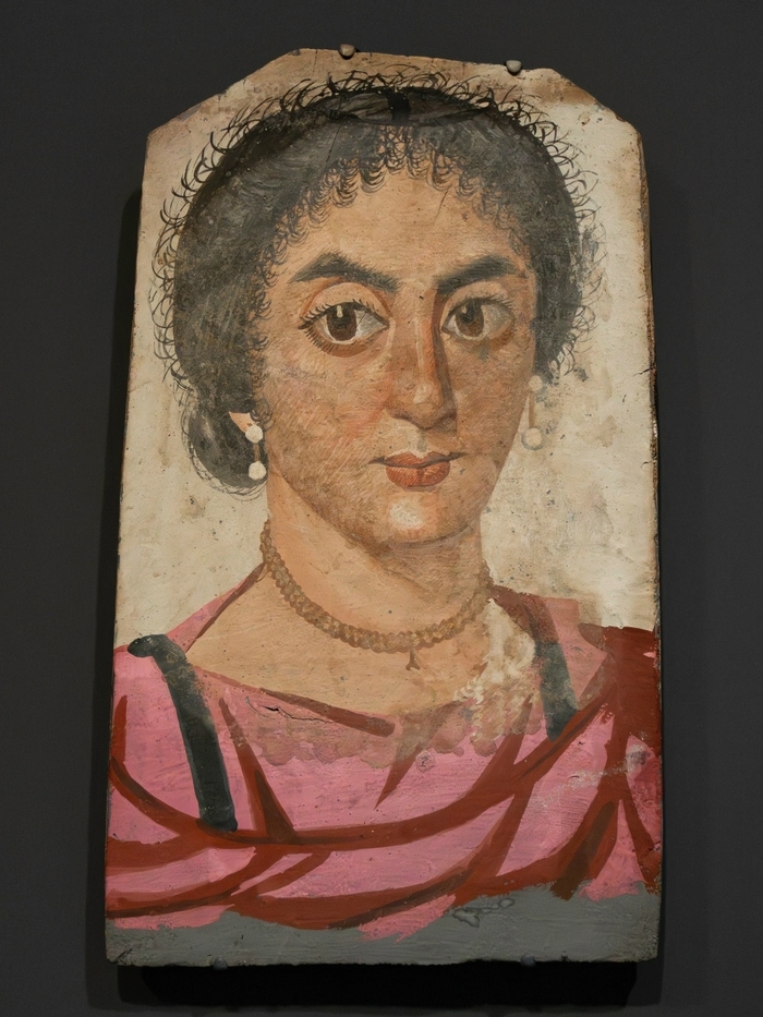 Фаюмский (погребальный) портрет женщины из римского Египта, II в нашей эры
