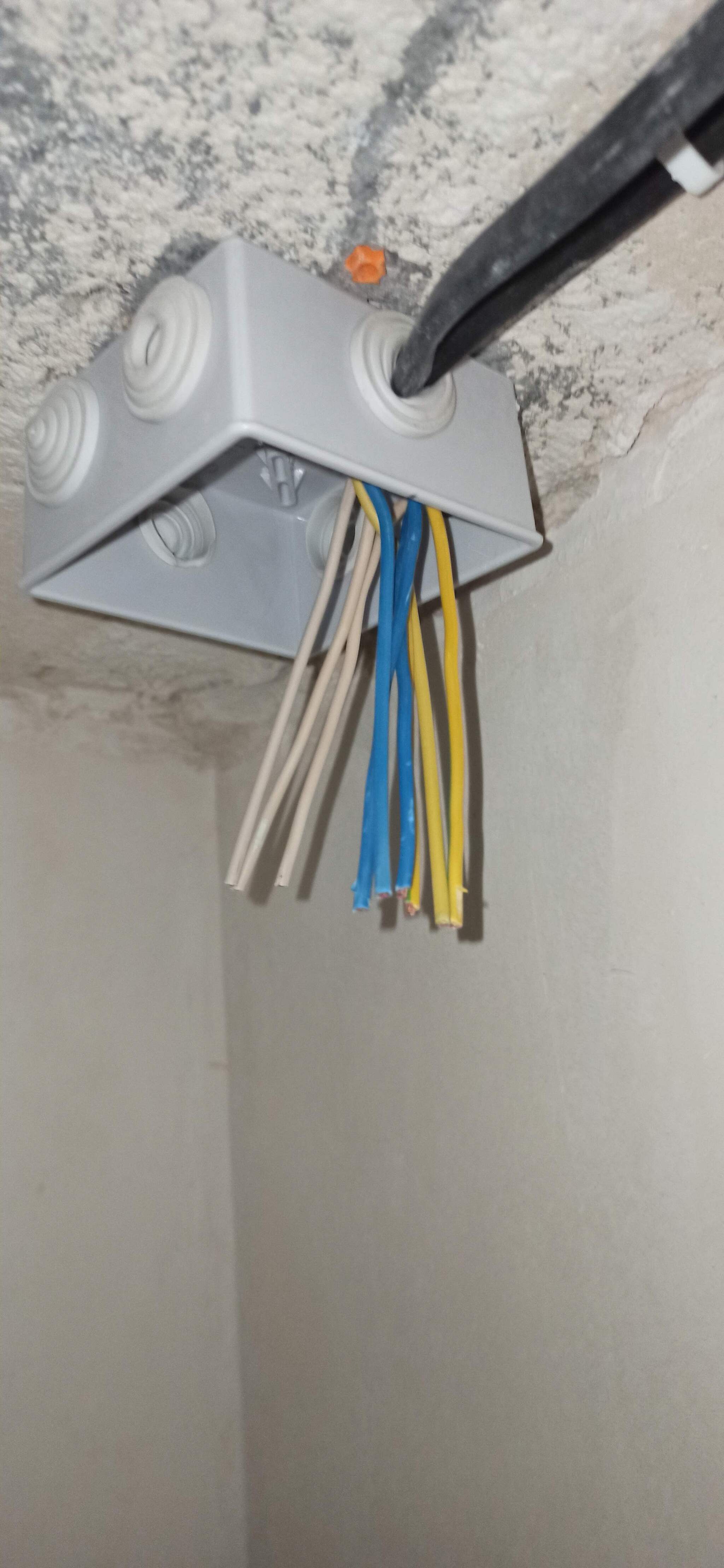 Laying cables and crimping in distribution boxes - My, Electrician, Repair, Tools, Building, Rukozhop, Electrical installation, Mat, Longpost