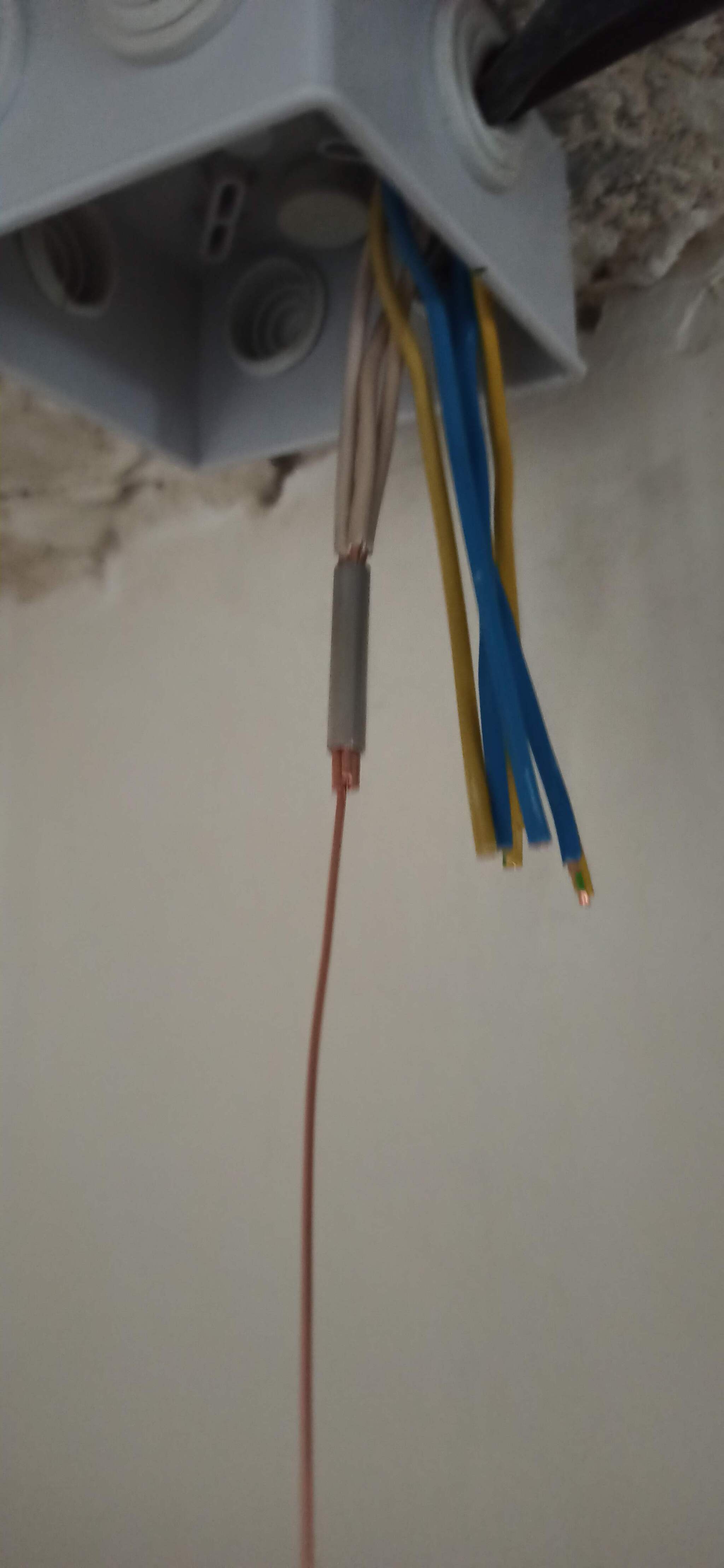 Laying cables and crimping in distribution boxes - My, Electrician, Repair, Tools, Building, Rukozhop, Electrical installation, Mat, Longpost