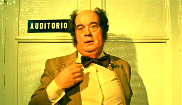 Хотя все его сразу узнали...