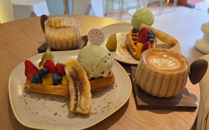 ���� � ������� ����� � �������� � ��������� � �������� �������� �� 14 �������� (900 �)