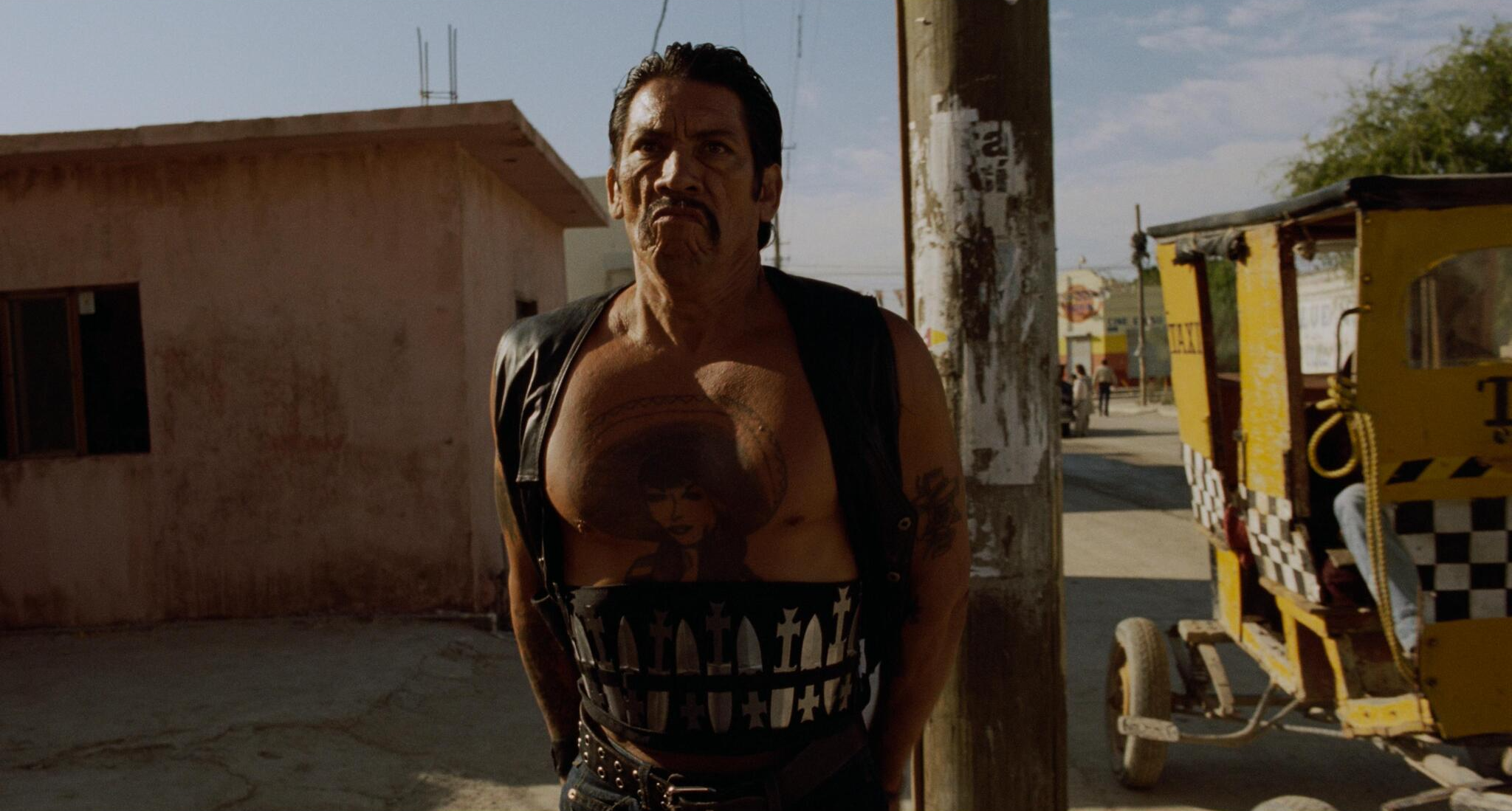 Desperado (1995) REMASTERED 2024 version / Antonio Banderas, Salma Hayek, Quentin Tarantino, ... - My, Movies, Screenshot, Film and TV series news, I advise you to look, Actors and actresses, 90th, Боевики, Hollywood, Remaster, Restoration, Old school, Oldfags, Salma Hayek, Antonio Banderas, Girls, Quentin Tarantino, Cult, Nostalgia, Music, Musicians, Longpost