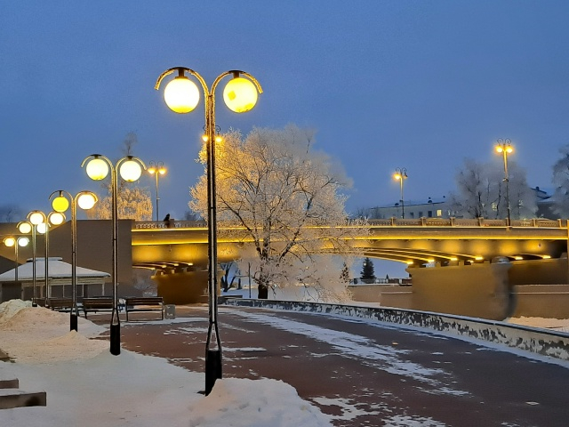 Троицкий мост через Пскову.