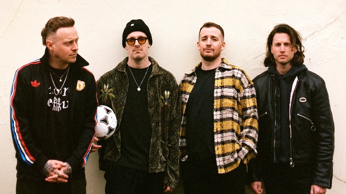 ARCHITECTS ��������� � 2025 ���� ������ "The Sky, The Earth &amp; All Between", ����� ���� �� ���� *Broken Mirror* METALCORE