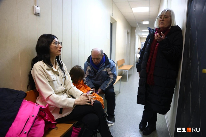 ����, ���� � ���� ����� ������ ���������� ��� � ���� ��������:��������� �������� / <!--noindex--><a href="https://pikabu.ru/story/vyi_zver_v_ekaterinburge_otpravili_v_sizo_usatogo_lyizhnika_izbivshego_podrostka_na_gore_13620120?u=http%3A%2F%2FE1.RU&t=E1.RU&h=d14cb2f4849bc246a517d6332b909846dc263a36" title="http://E1.RU" target="_blank" rel="nofollow noopener">E1.RU</a><!--/noindex-->