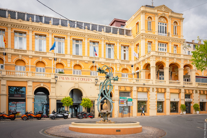 � � ������ �����.