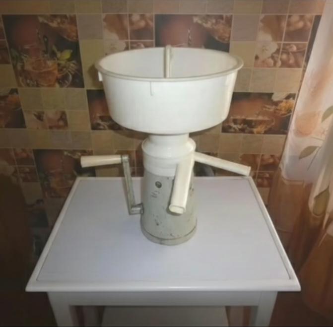 Этот монстр из 80-х снова нас пугает