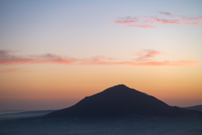 ���� ���