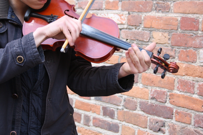 �������